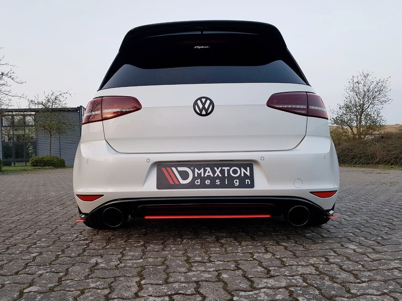 Mittlerer Diffusor Heck Ansatz für VW GOLF Mk7 GTI CLUBSPORT Carbon Look