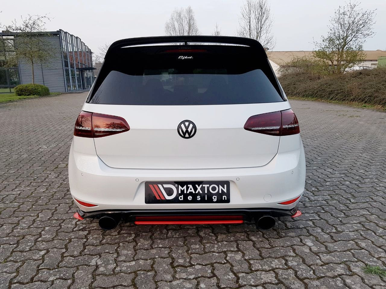 Heck Ansatz Flaps Diffusor für VW GOLF Mk7 GTI CLUBSPORT schwarz Hochglanz