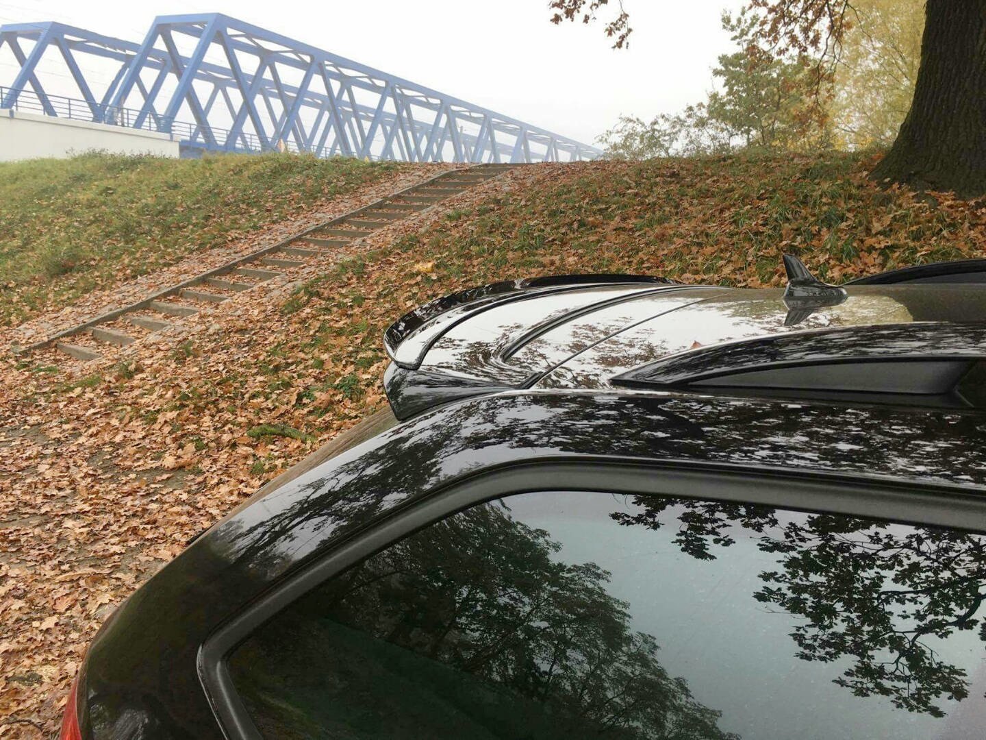 Spoiler CAP für Skoda Octavia RS Mk3 / Mk3 FL Combi schwarz Hochglanz
