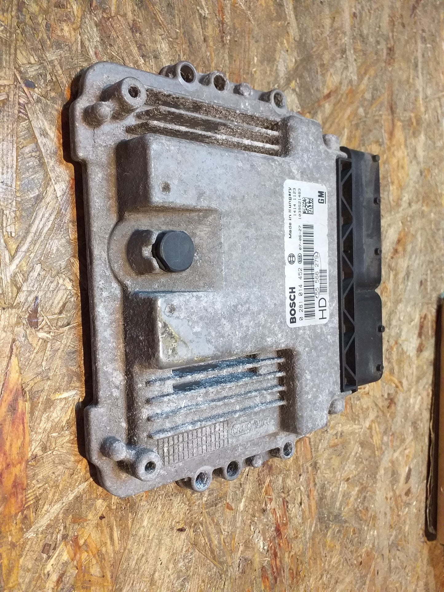 Astra H 1.9CDTI Motorsteuergerät original GM Opel