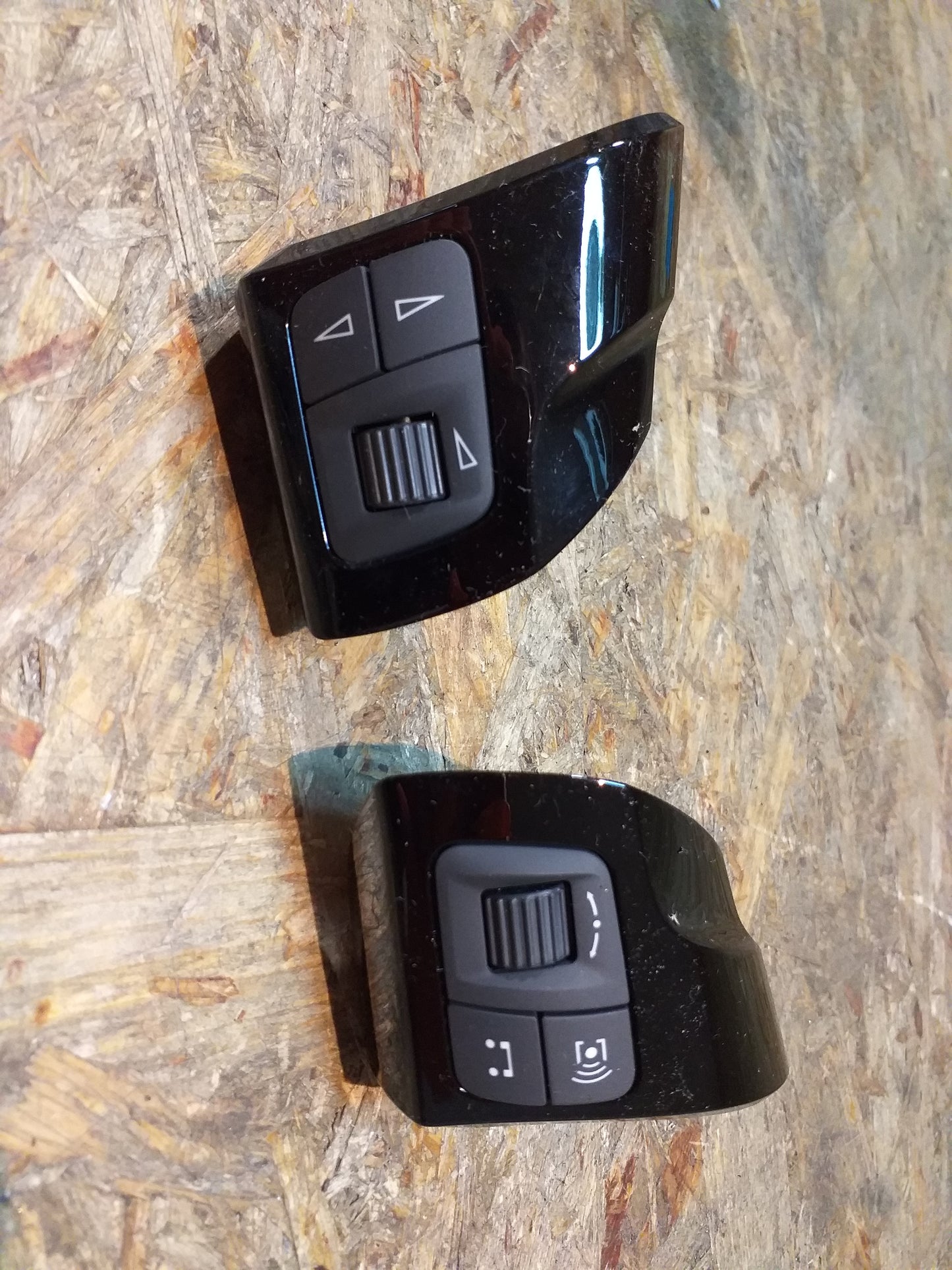 Astra H Schalter Radiobedienung an Lenkrad original GM Opel NEU