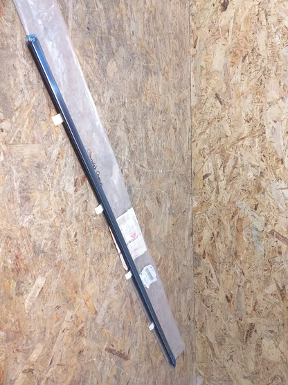 Chevrolet Captiva Fensterschachtleiste vorne links original GM NEU