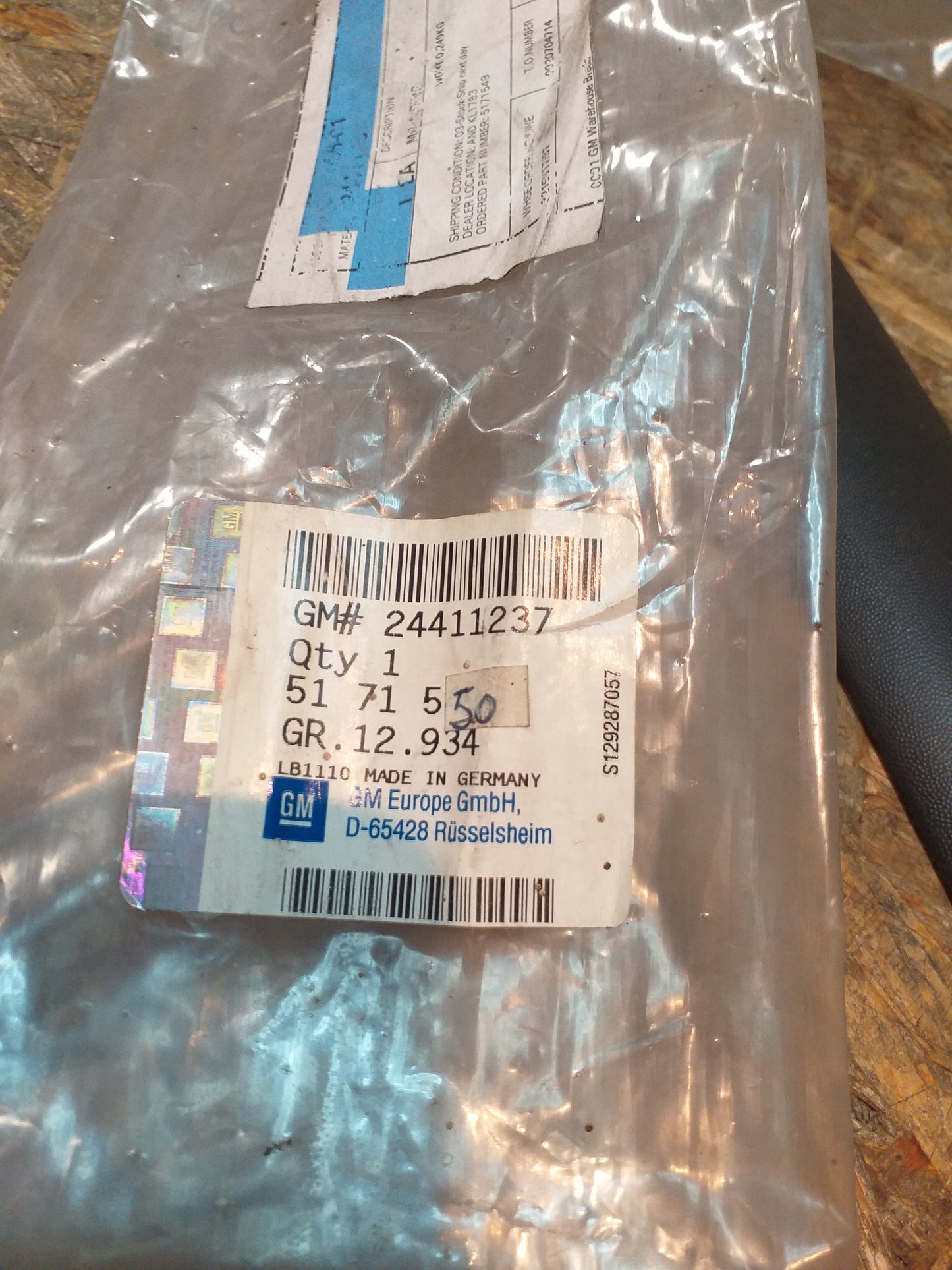 Corsa B Schutzzierleiste vorne links original GM Opel NEU