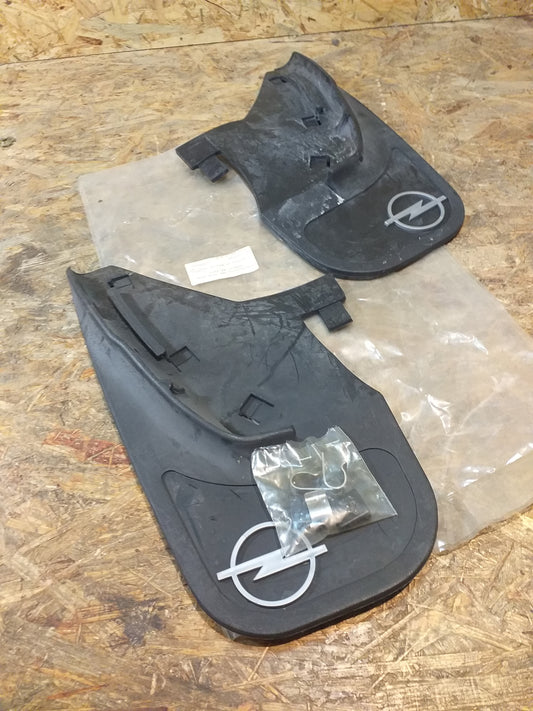 Vectra Schmutzfänger hinten OHNE CLIPS original GM Opel NEU