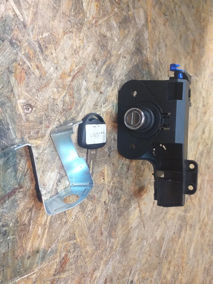 Astra G Heckklappenschloss original GM Opel  NEU