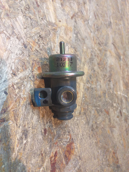 Oldtimer Youngtimer Opel Einspritzdruckregler original AC Delco NEU