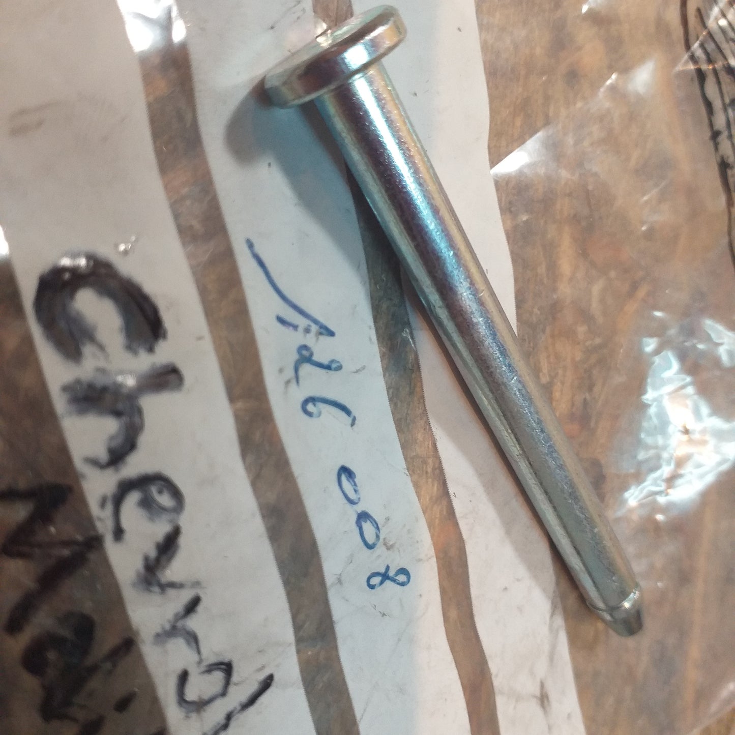 Chevrolet Malibu LT Scharnierbolzen original GM Opel NEU