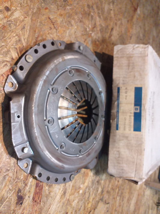 Kadett D/E Ascona C Kupplungsdruckplatte original GM Opel NEU