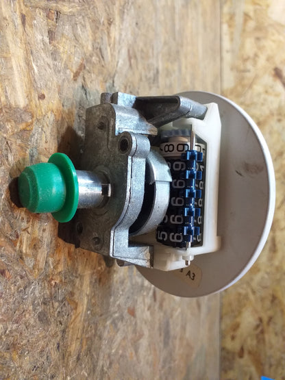 Corsa A Tachometer W=1197 original AC DELCO NEU