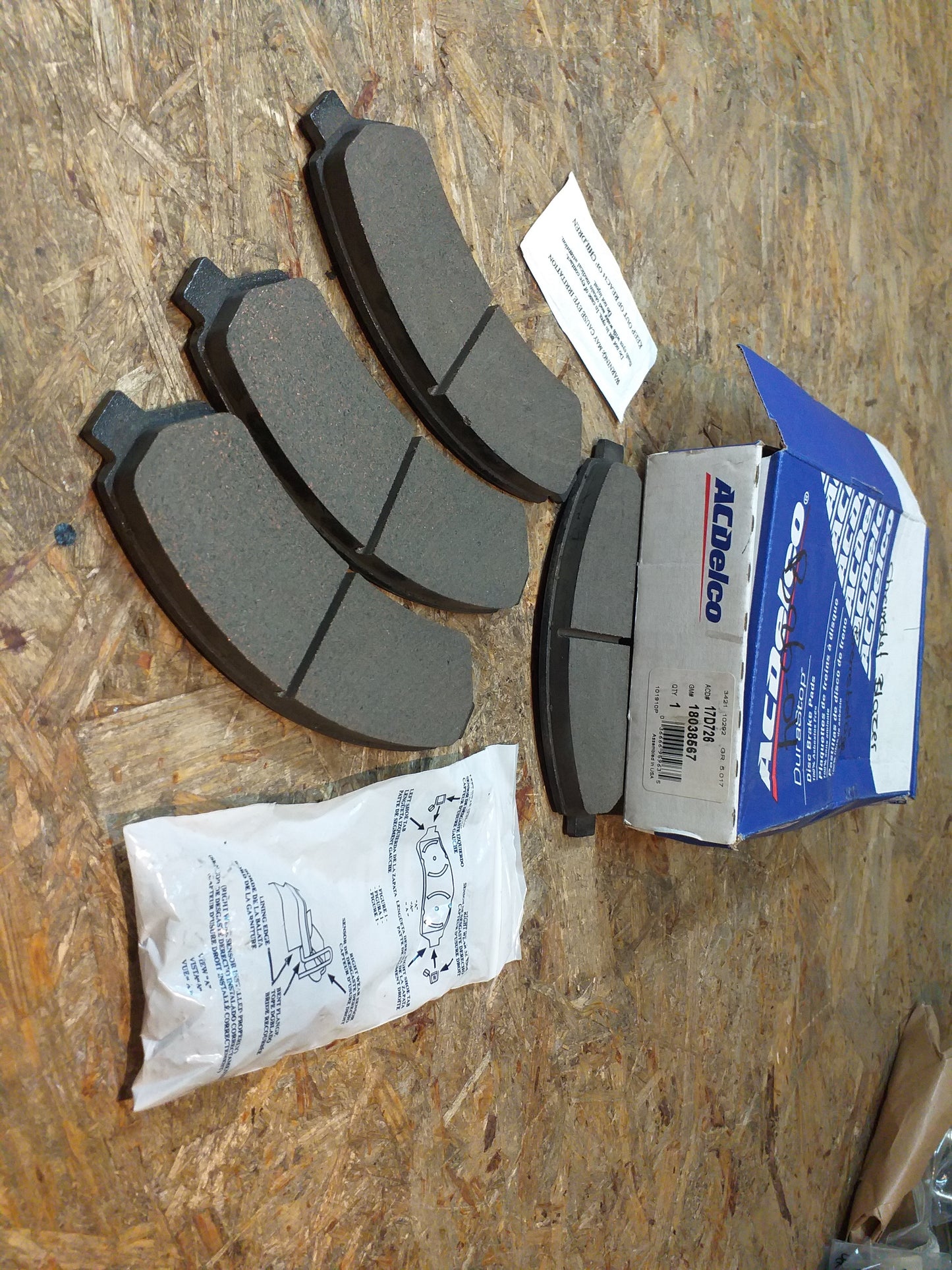 Chevrolet Blazer Bremsbeläge original AC DELCO NEU