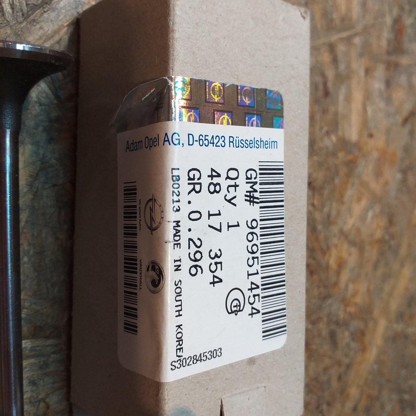 Opel Antara Chevrolet Captiva, Cruze 2.0D Einlassventil original GM Opel NEU