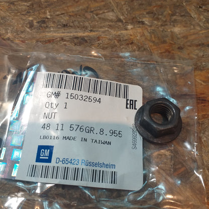 Chevrolet Captiva Mutter an Auspuffanlage original GM Opel NEU