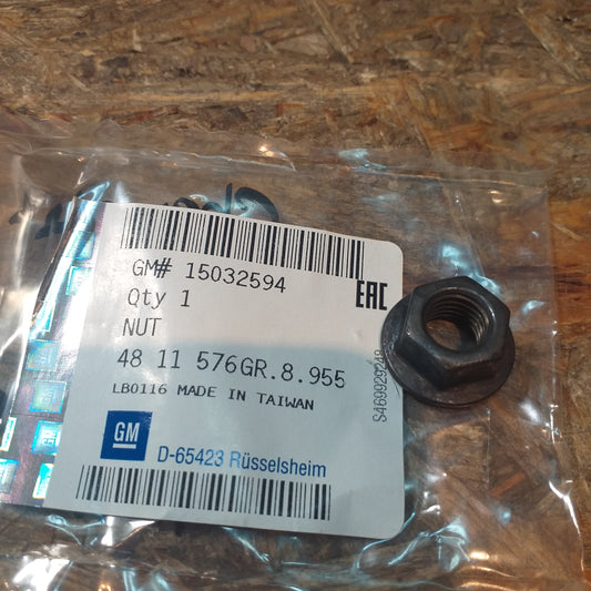 Chevrolet Captiva Mutter an Auspuffanlage original GM Opel NEU