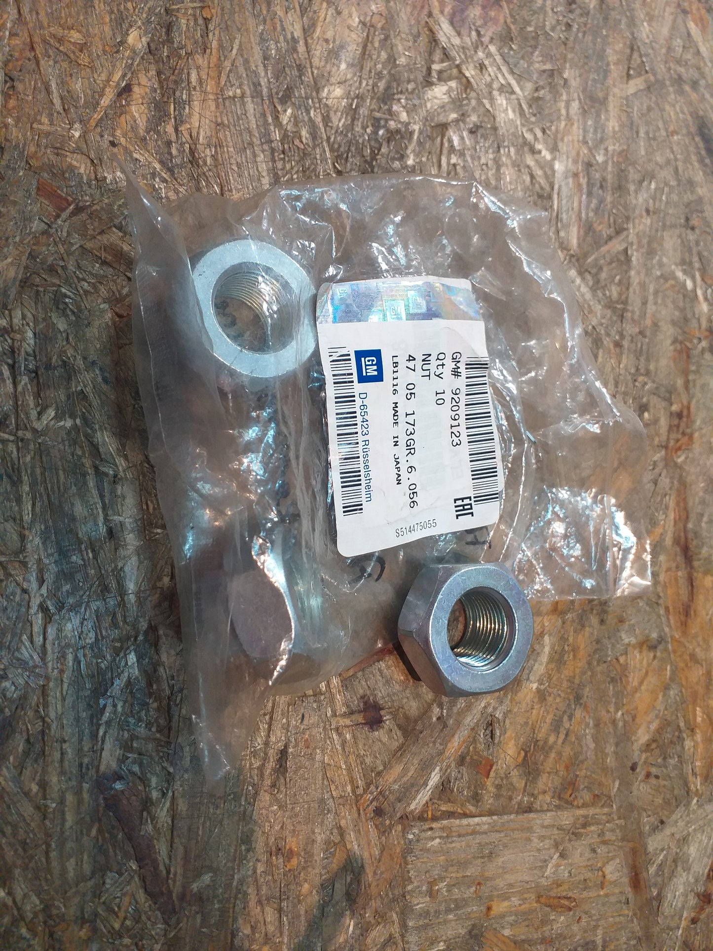 Agila A Mutter M18 Antriebswelle an Radnabe vorne original GM Opel NEU