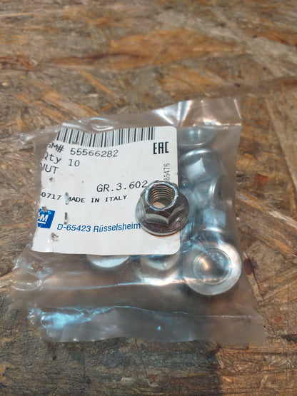 Astra J Mutter an Krümmer original GM Opel NEU