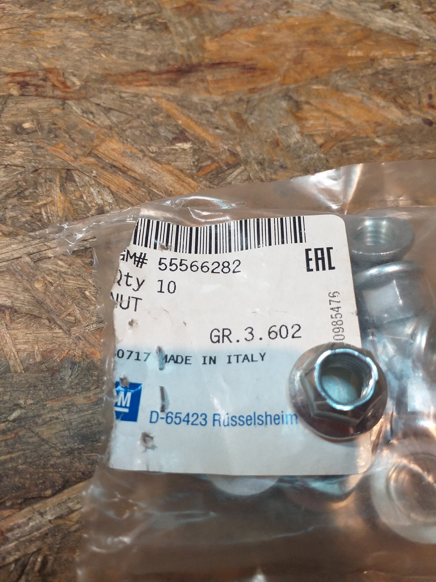 Astra J Mutter an Krümmer original GM Opel NEU