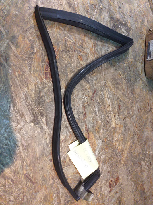 Rekord E Caravan Gummiabdichtung Fenster Türe hinten rechts GEBRAUCHT