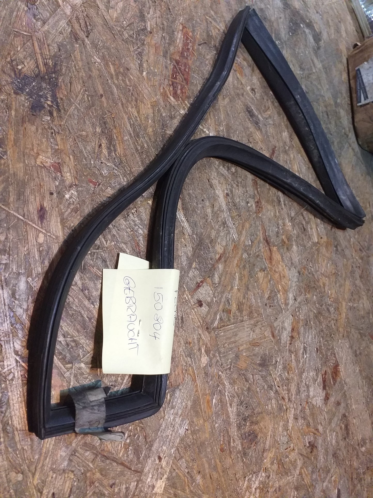 Rekord E Caravan Gummiabdichtung Fenster Türe hinten rechts GEBRAUCHT