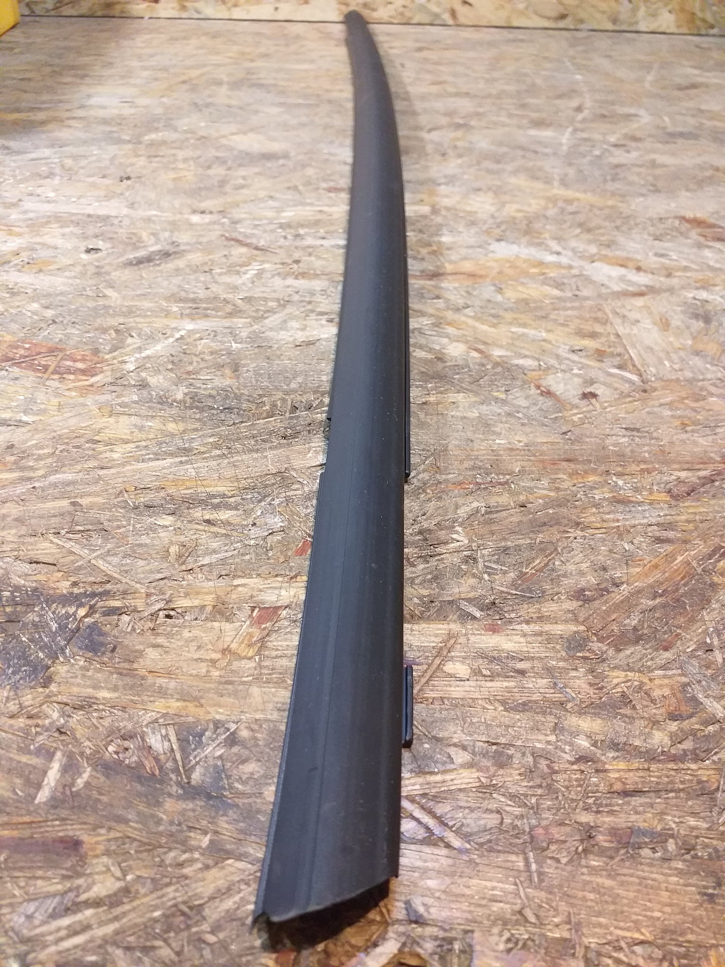 Chevrolet Sonic Zierstreigen Dichtstreifen original GM NEU