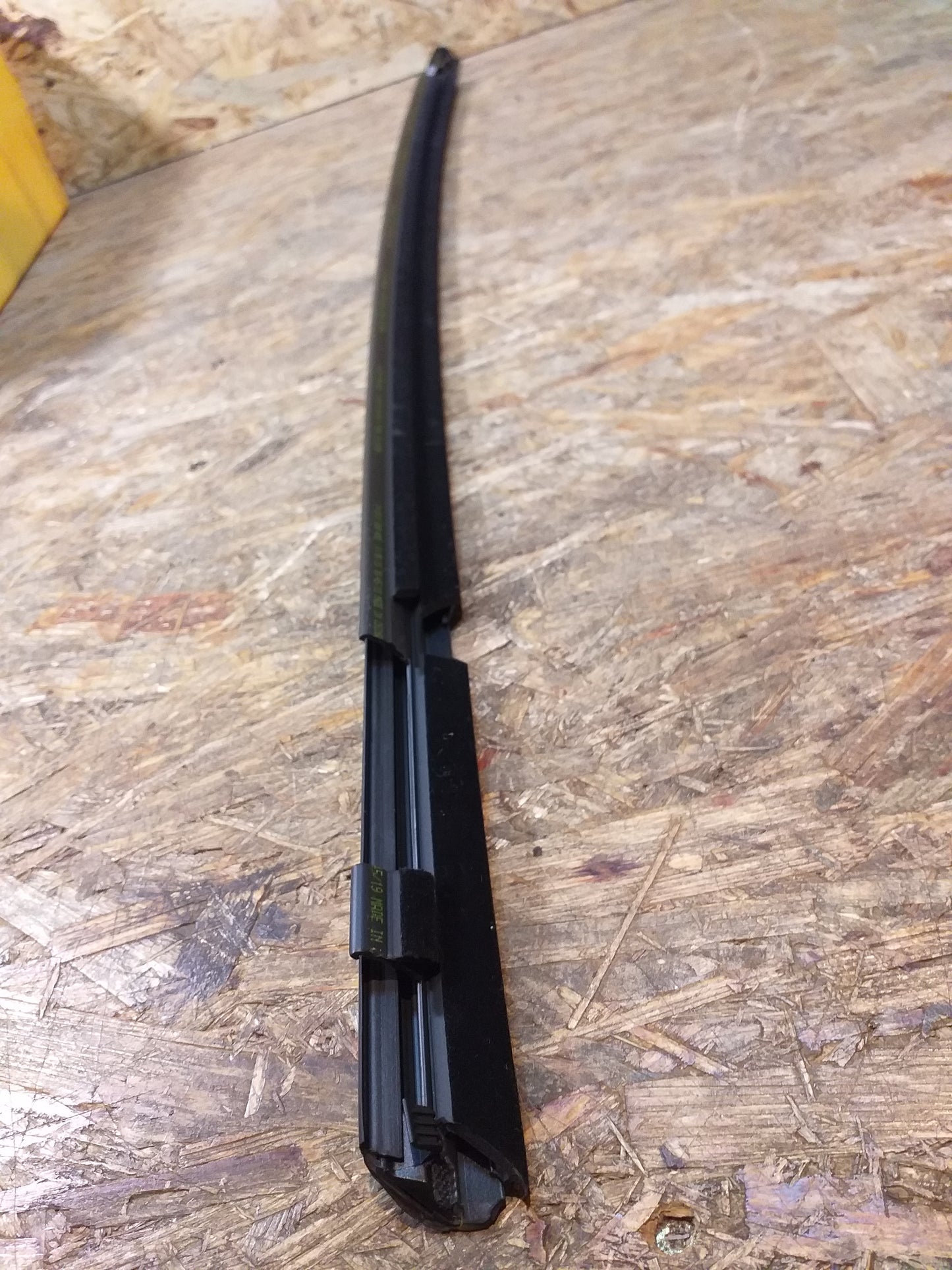 Chevrolet Sonic Zierstreigen Dichtstreifen original GM NEU