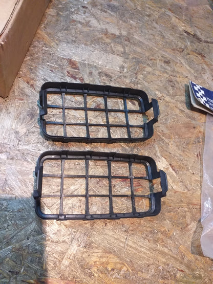 Schutzgitter für Nebelscheinwerfer und Fernscheinwerfer Optilux 4290 original NEU