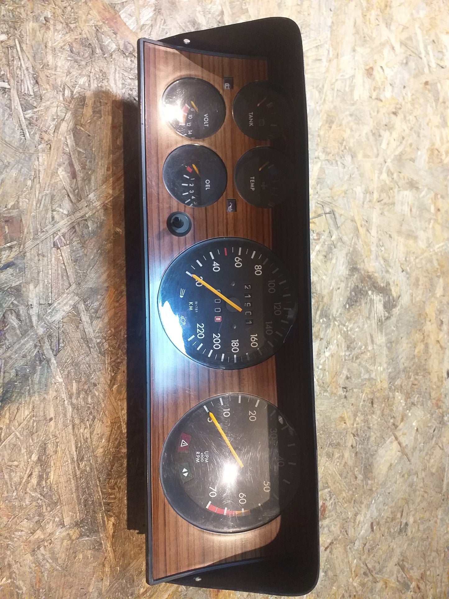Rekord Commodore Kombiinstrument original Opel GEBRAUCHT