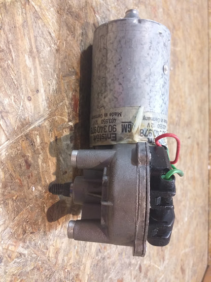 Kadett E Wischermotor original GM Opel NEU