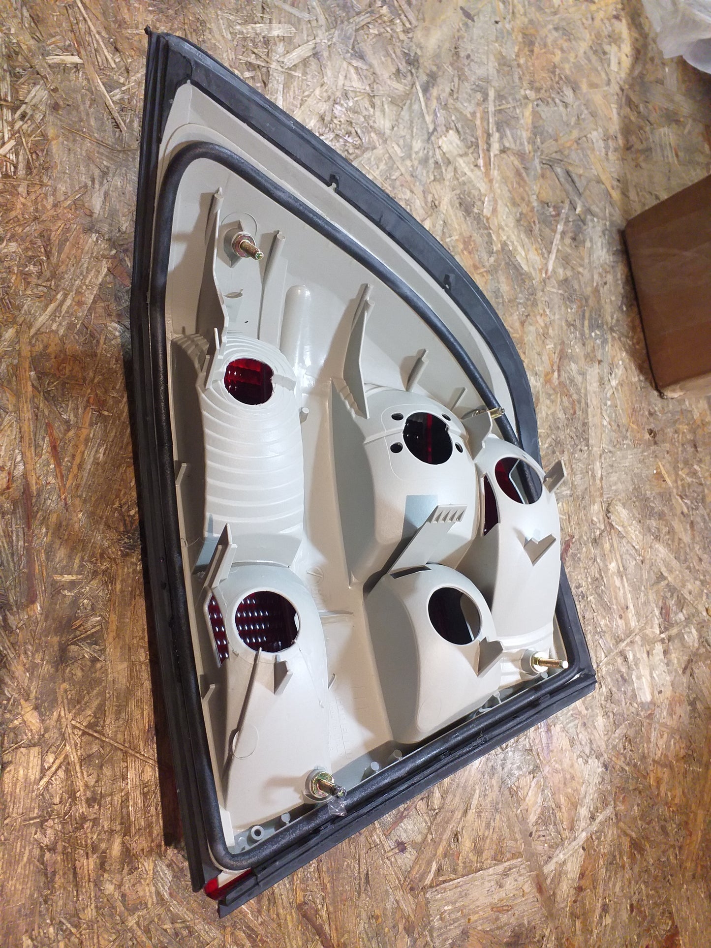 Vectra B Rückleuchte dunkle Version hinten rechts original GM Opel NEU