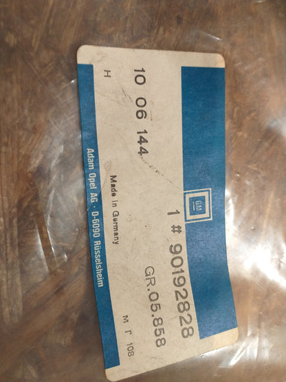 Senator A Radkappe  original GM Opel NEU