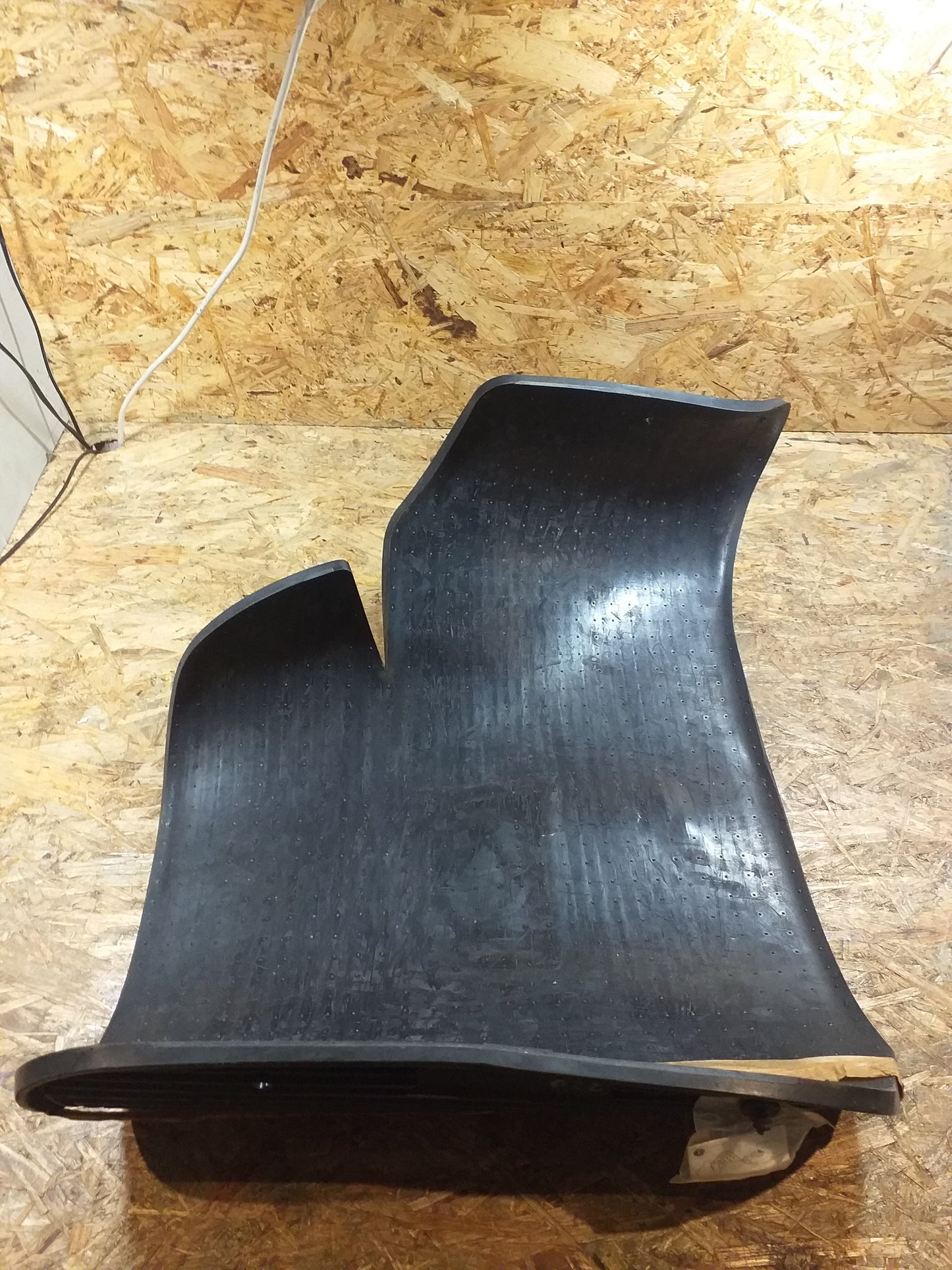 Kadett D/E Ascona C Fußmatte gummi rechts original GM NEU aus Altbestand