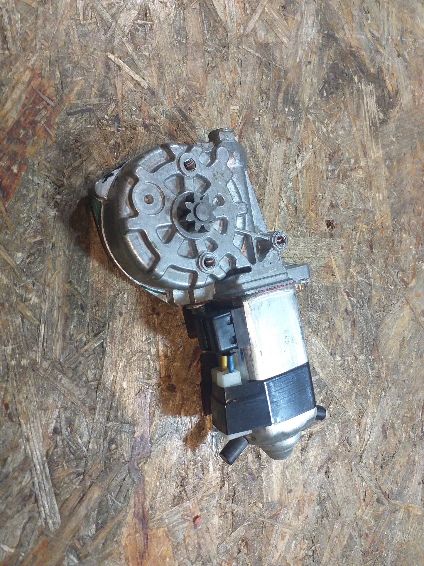 Corsa A TR elektrischer Fensterheber vorne links original  GM Opel NEU