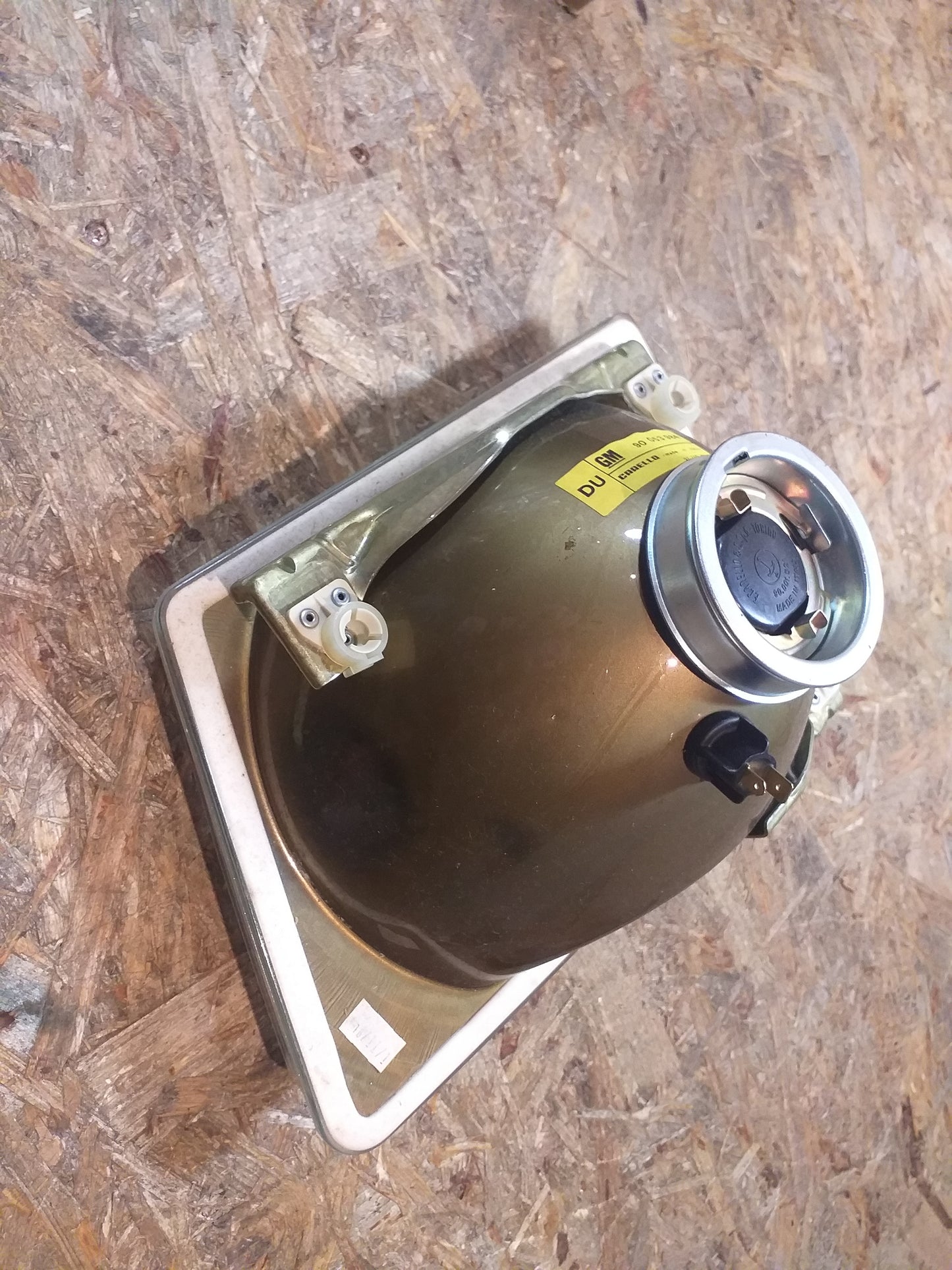 Kadett D Scheinwerfer rechts original Carello GM Opel NEU