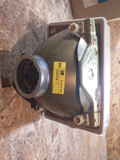 Kadett D Scheinwerfer rechts original Carello GM Opel NEU