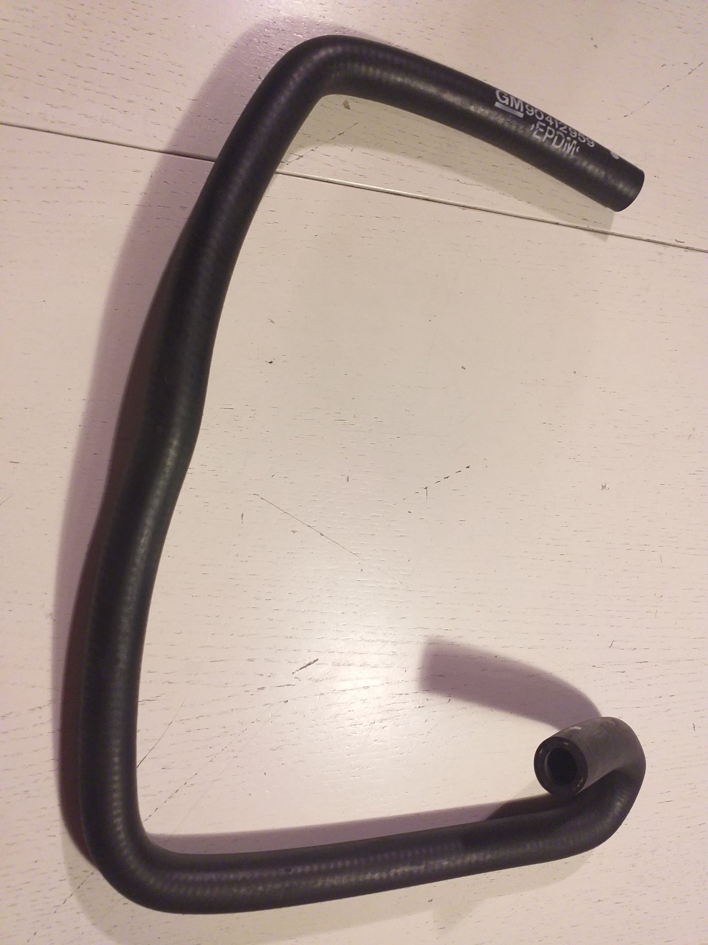 Corsa B Tigra A Kühlerschlauch an Ausgleichsbehälter original GM Opel NEU