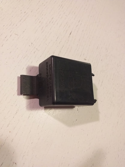 Rekord D Commodore C Relais Verzögerung original GM Opel NEU