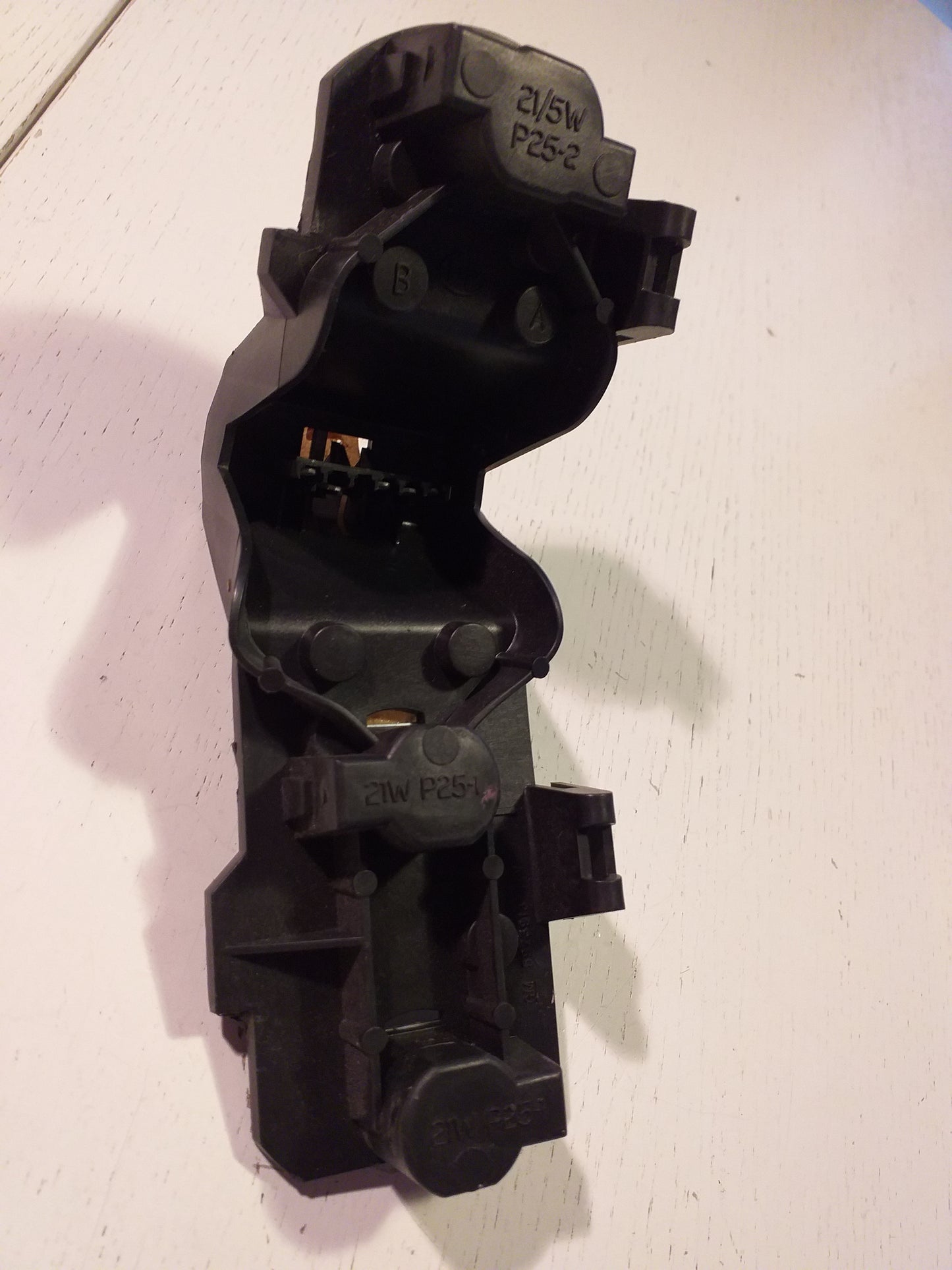 Corsa A Lampenträger hinten links original GM Opel NEU