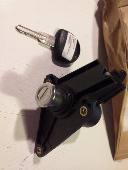 Corsa B Schließzylinder und Schlüssel original GM Opel NEU
