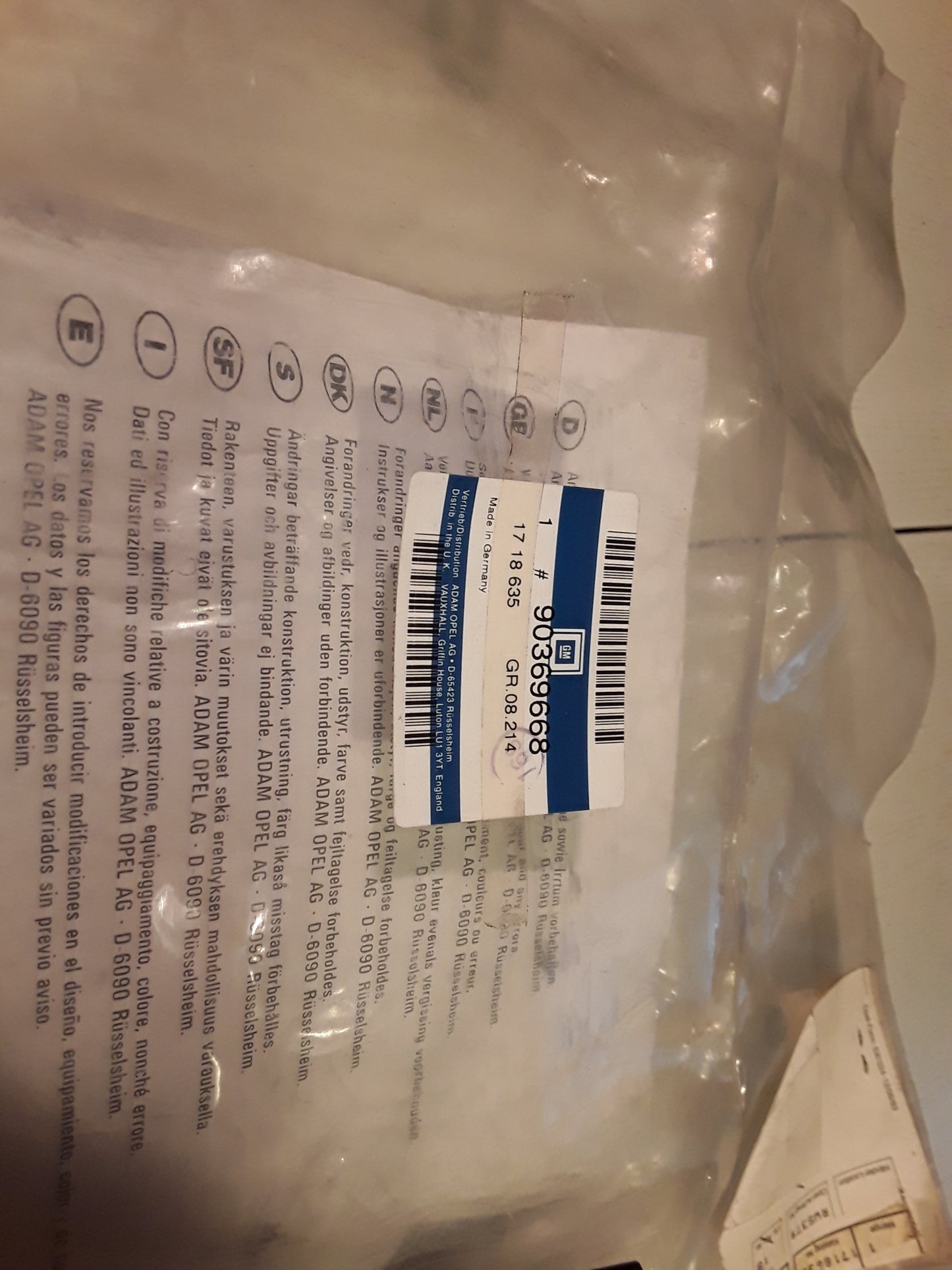 Omega A Schmutzfänger hinten ohne Anbaumaterial original GM Opel NEU