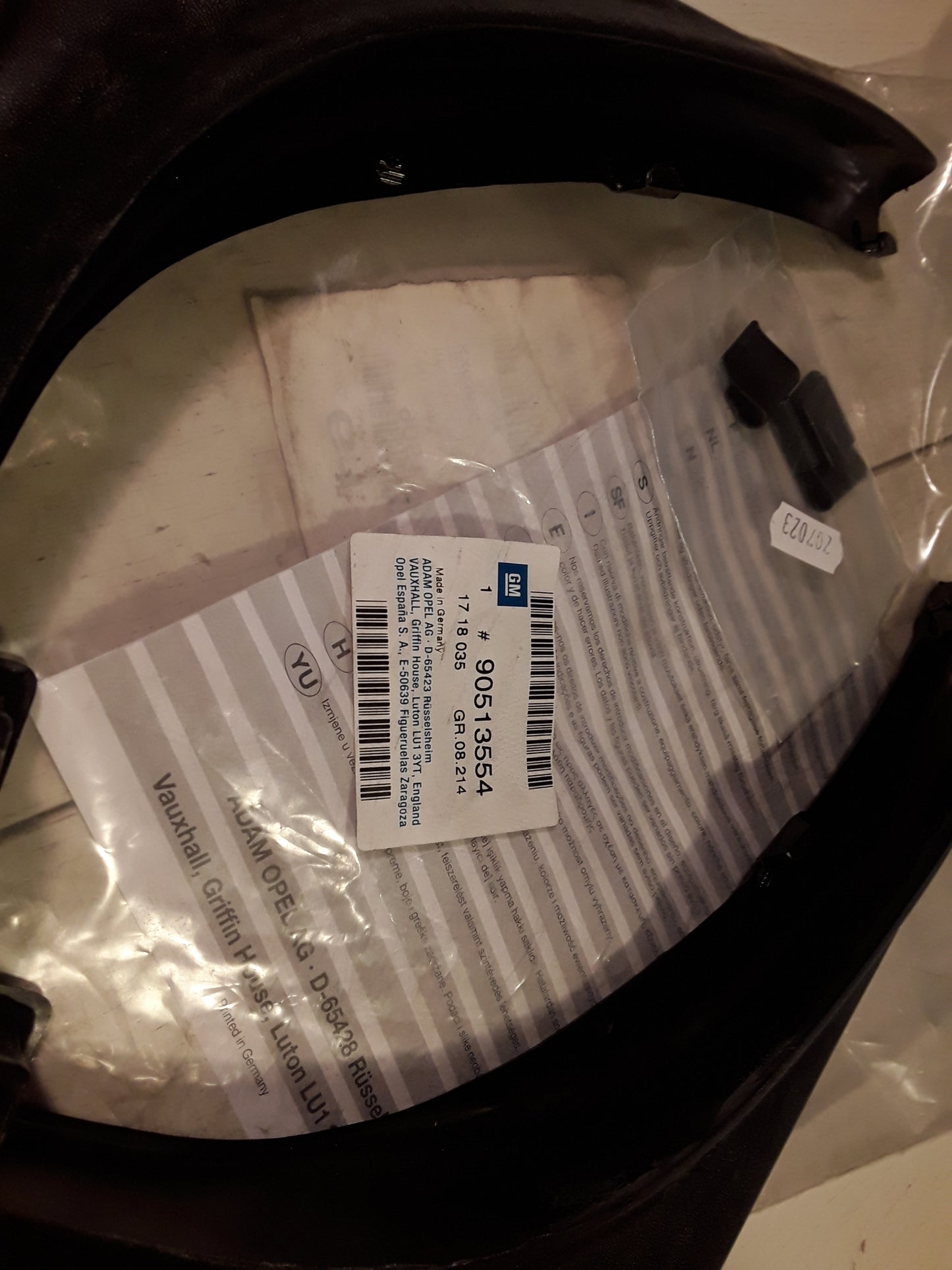 Corsa B Schmutzfänger hinten mit Anbaumaterial original GM Opel NEU