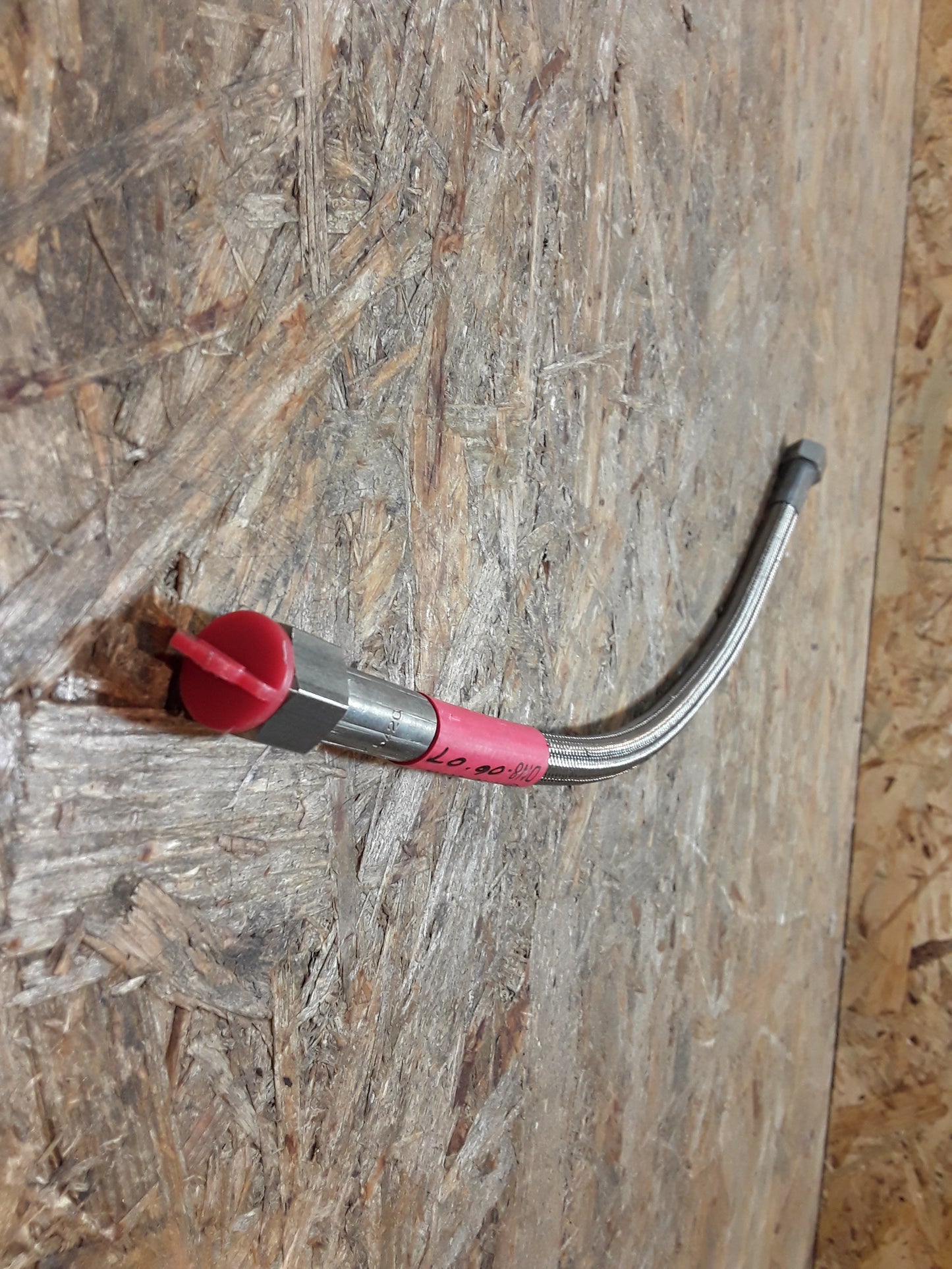 Modelle leider unbekannt Einspritzeinheit CNG Erdgas Leitung Schlauch zum Verteilrohr Ast original CNG CLASS