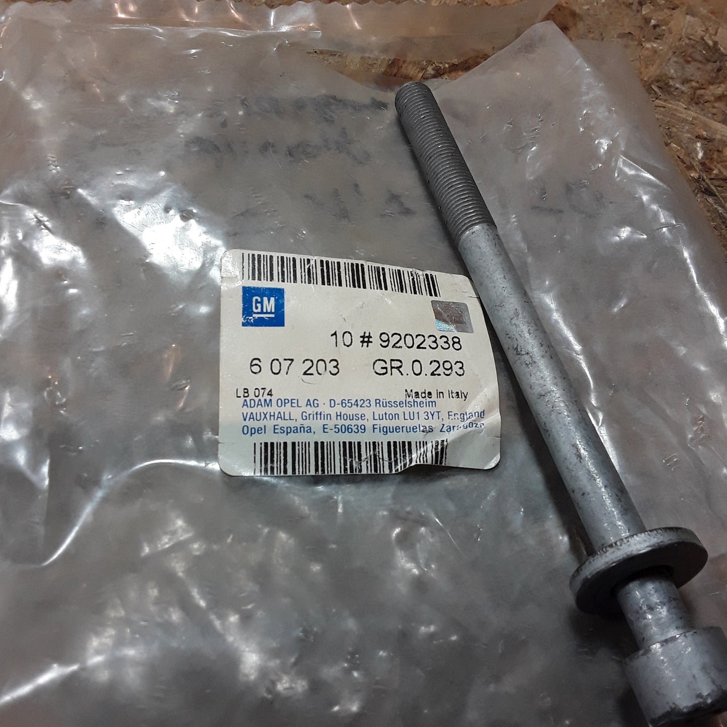 Astra F 1,7D TO Zylinderkopfschraube original GM Opel NEU