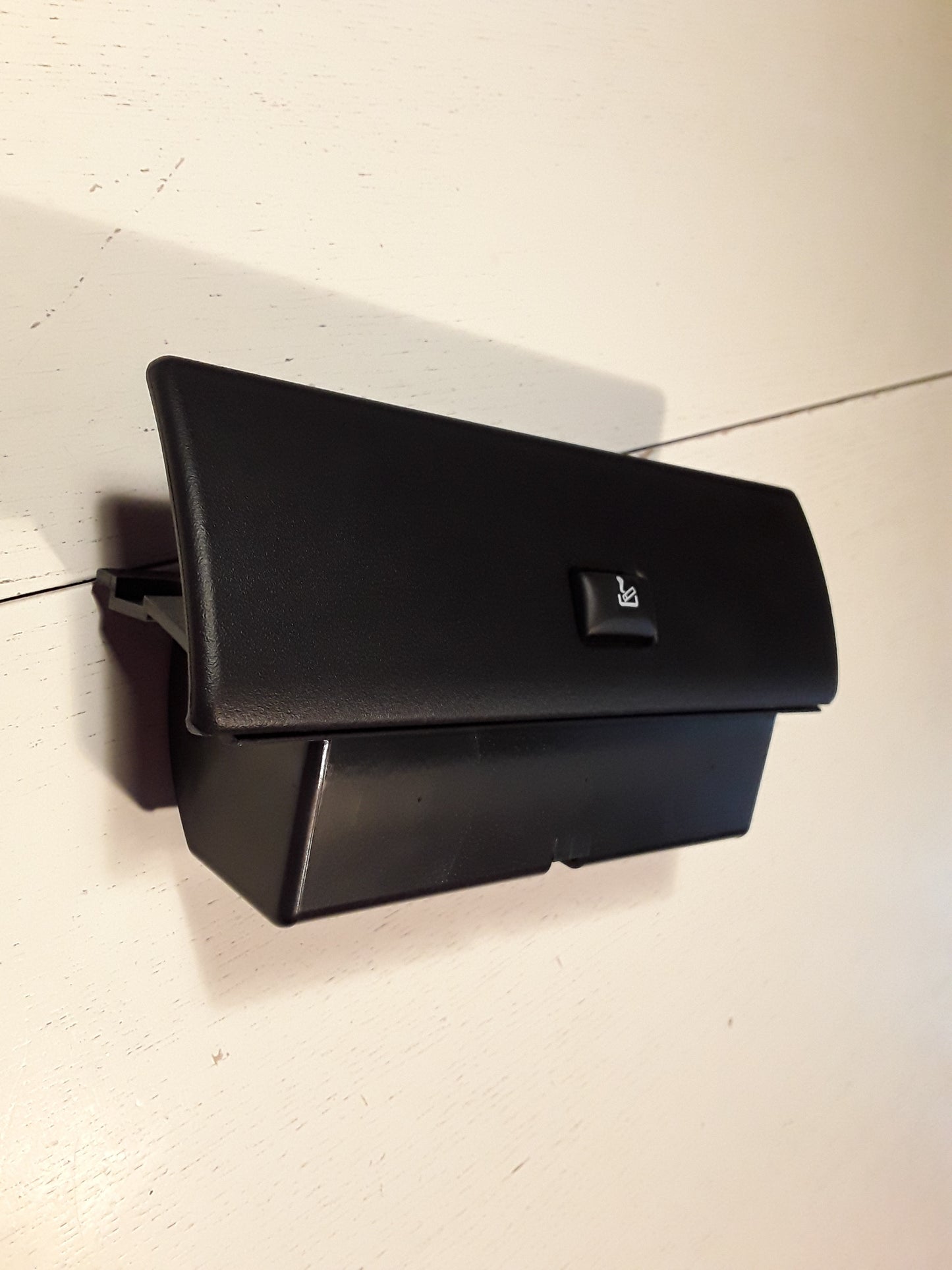Omega A Ascher Amaturentafel schwarz original GM Opel NEU