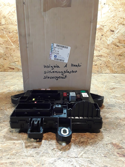Insignia A Kombi Sicherungskasten Steuergerät original GM Opel NEU