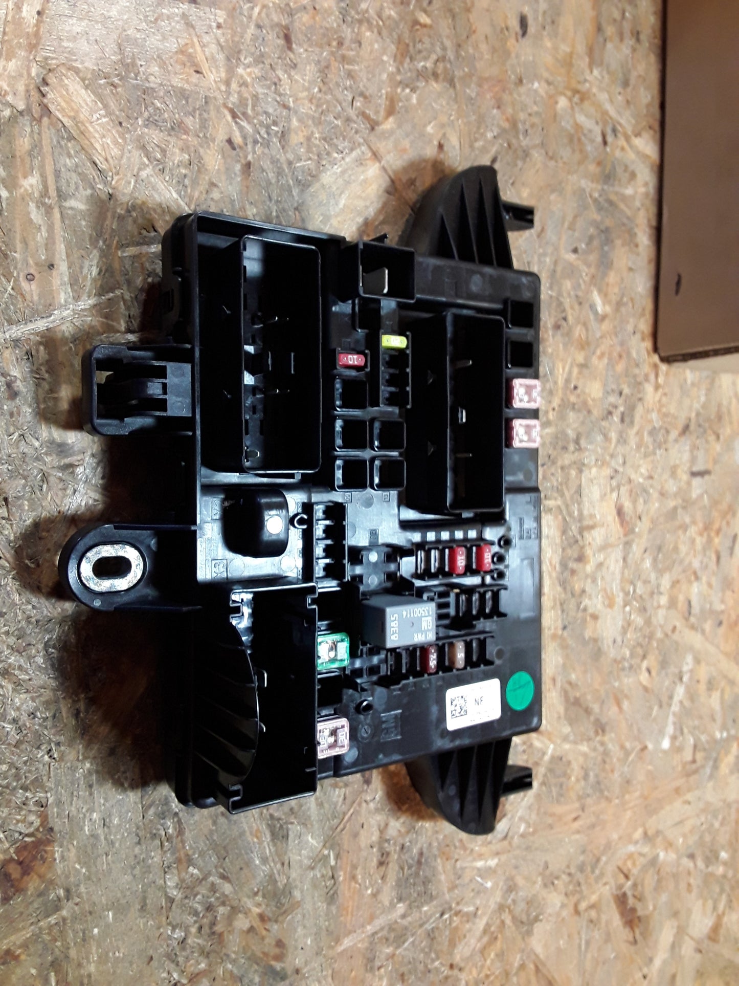 Insignia A Kombi Sicherungskasten Steuergerät original GM Opel NEU