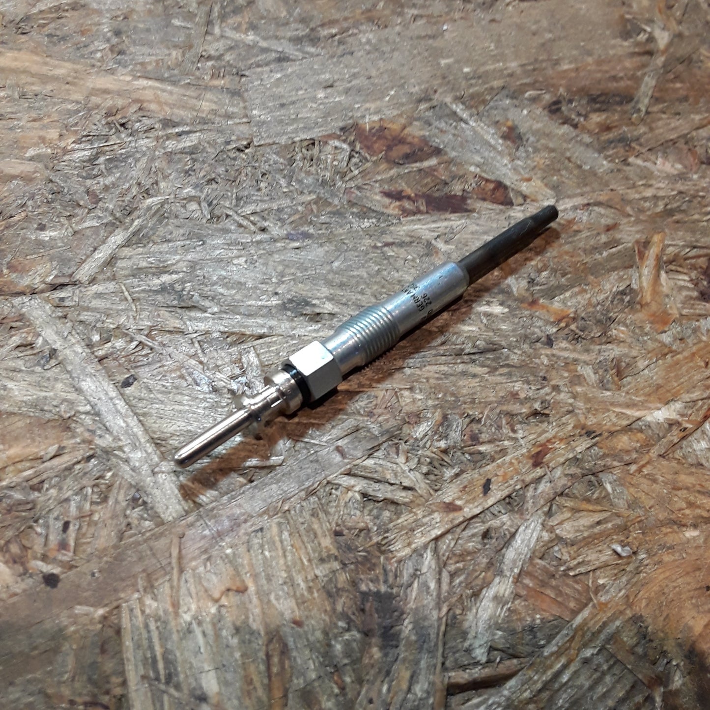 Omega B 2,5 DTI Glühkerze original GM Opel NEU