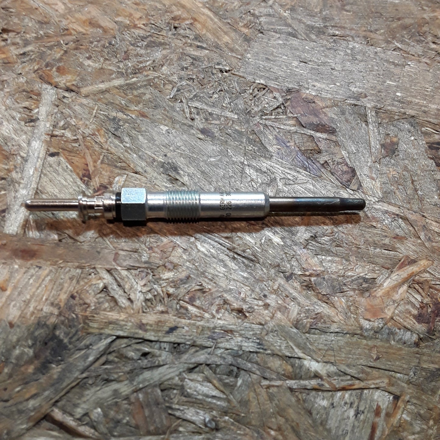 Omega B 2,5 DTI Glühkerze original GM Opel NEU