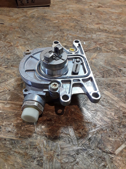 Vectra B 2,0 16V 96-02 Bj Unterdruckpumpe original GM Opel NEU