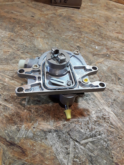 Vectra B 2,0 16V 96-02 Bj Unterdruckpumpe original GM Opel NEU