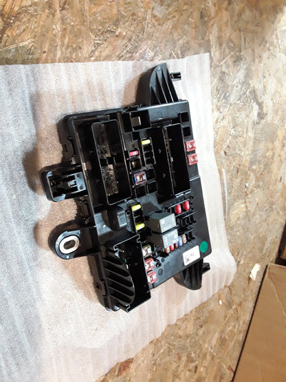 Insignia A Sicherungskasten hinten Zentralelektrik original GM Opel NEU