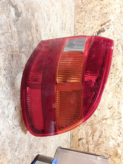 Astra F Rückleuchte hinten rechts original GM Opel NEU